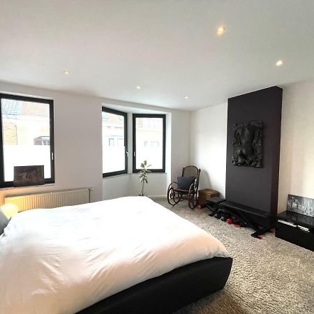 Apartament Modern 1Br House Near Heysel, Expo, Palais 12, Atomium, Uzvub Et Stade Roi Baudouin Wemmel Zewnętrze zdjęcie