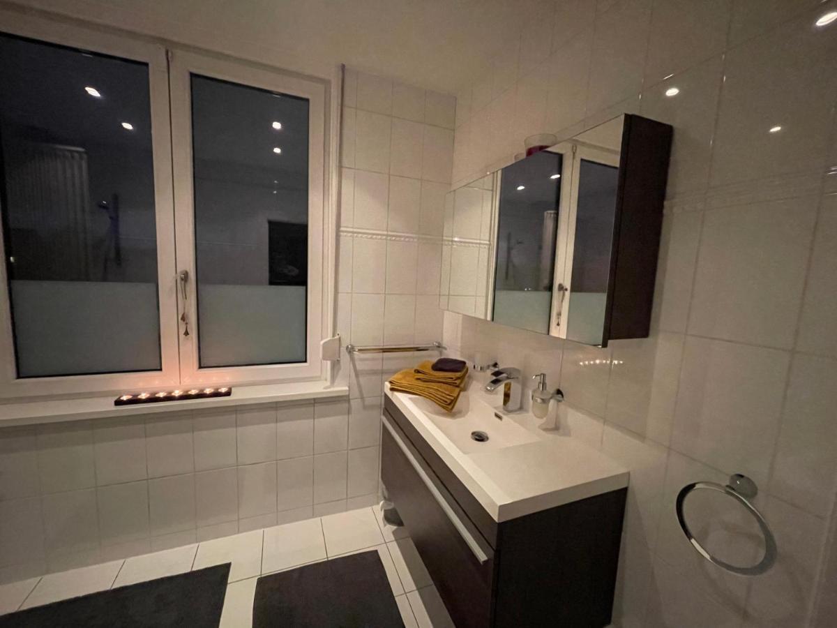 Apartament Modern 1Br House Near Heysel, Expo, Palais 12, Atomium, Uzvub Et Stade Roi Baudouin Wemmel Zewnętrze zdjęcie
